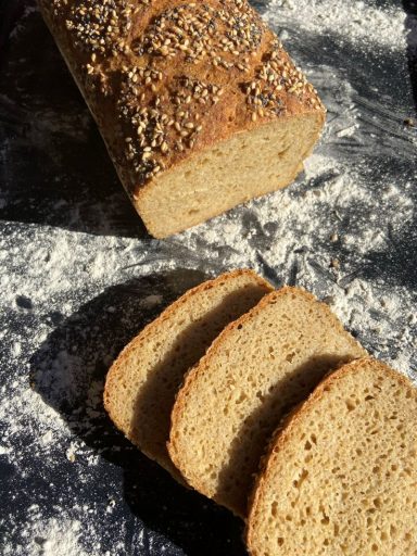 Reis-Mais-Buchweizenbrot glutenfrei - mildes, saftiges Allround-Brot